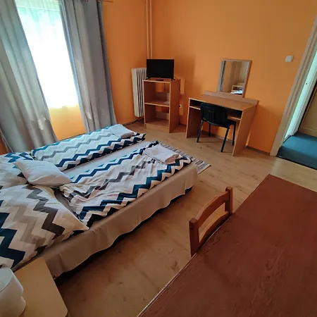 Béke Sziget Szálloda Komló