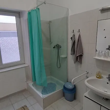 Beke Sziget Hotel *