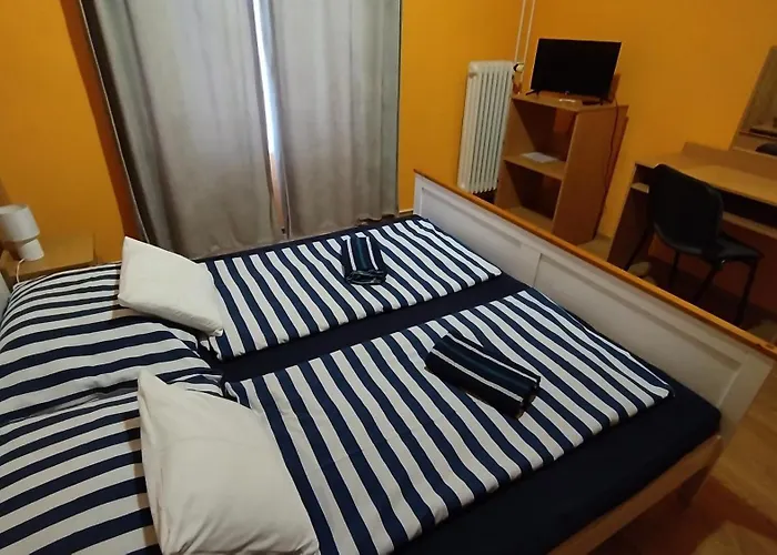 Beke Sziget Отель Komlo